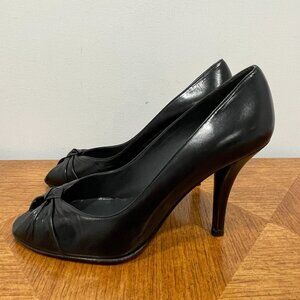 Stuart Weitzman Rita Pump 8M Black Leather High Heels Peep Toes Knot Shoes